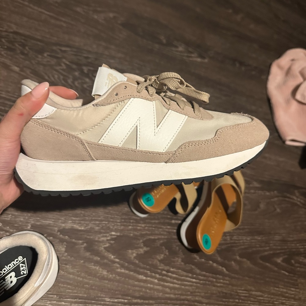 New balance 237 sneakers